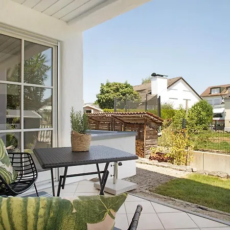 Karlotta Appartement *